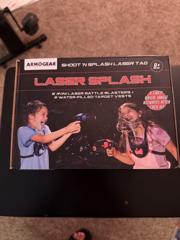 IMG_1652 Armogear Laser Splash Laser Tag Set w/ 2 Mini Blasters & 2 Target Vests 8+